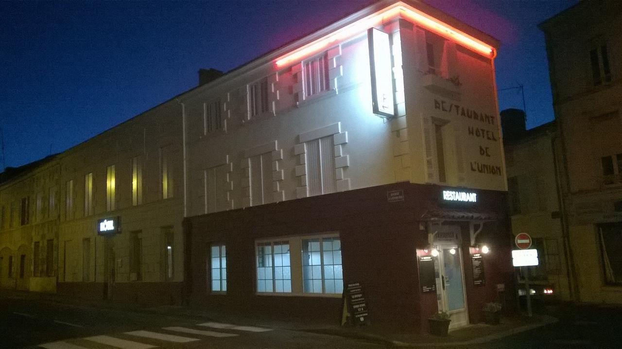 Hotel Restaurant De L'Union ミランボー エクステリア 写真
