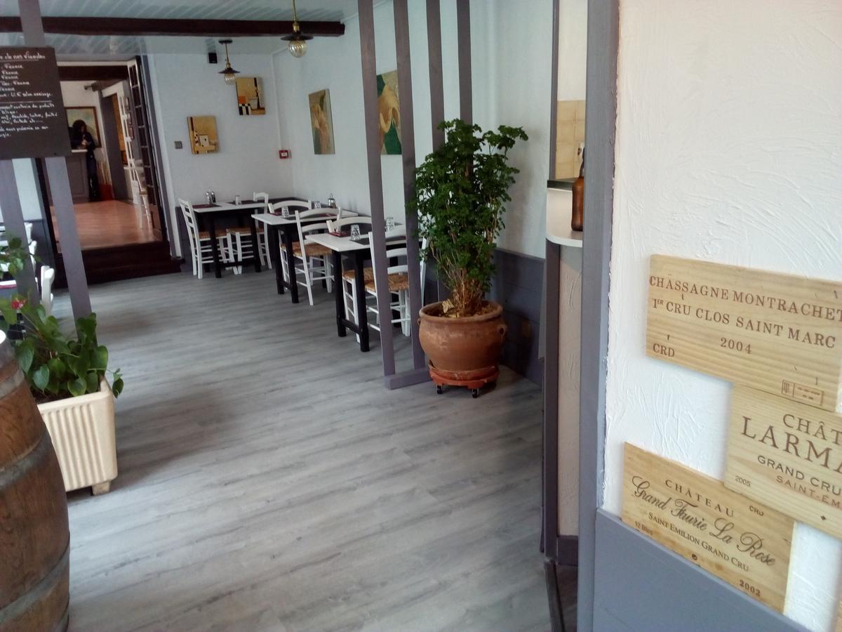 Hotel Restaurant De L'Union ミランボー エクステリア 写真